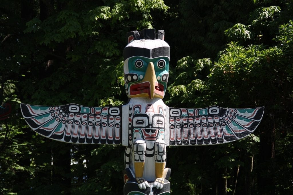 Totem Pole Canada Vancouver - Kranich17 / Pixabay